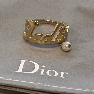 Dior J’Adior Ring with crystal and pearl (BN)